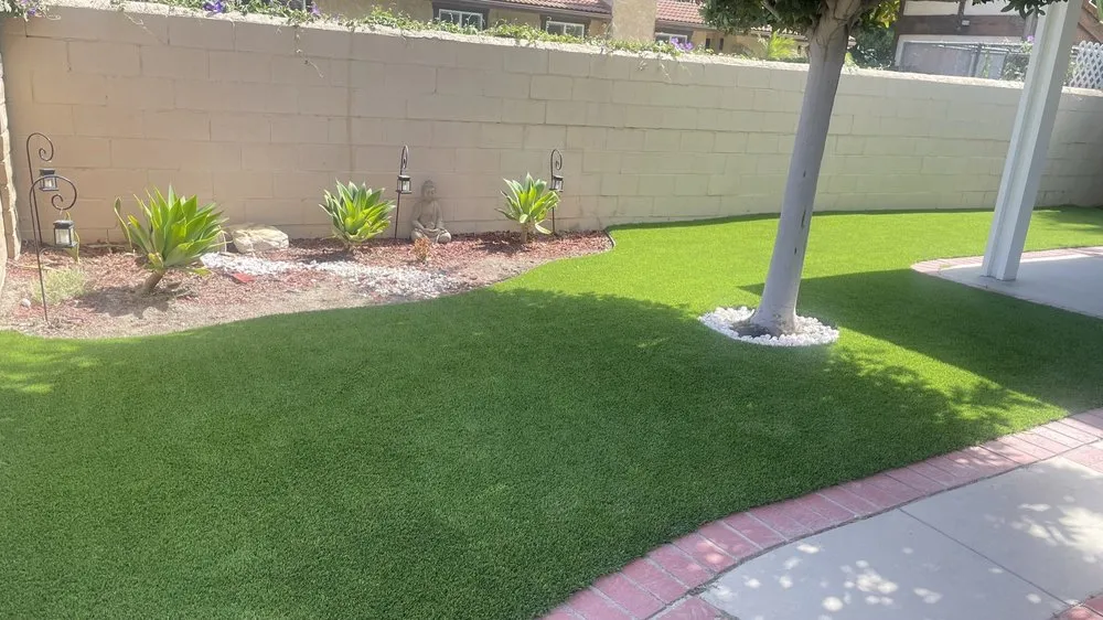 Reliable yard maintenance experts serving Simi Valley, CA - Turf Masters