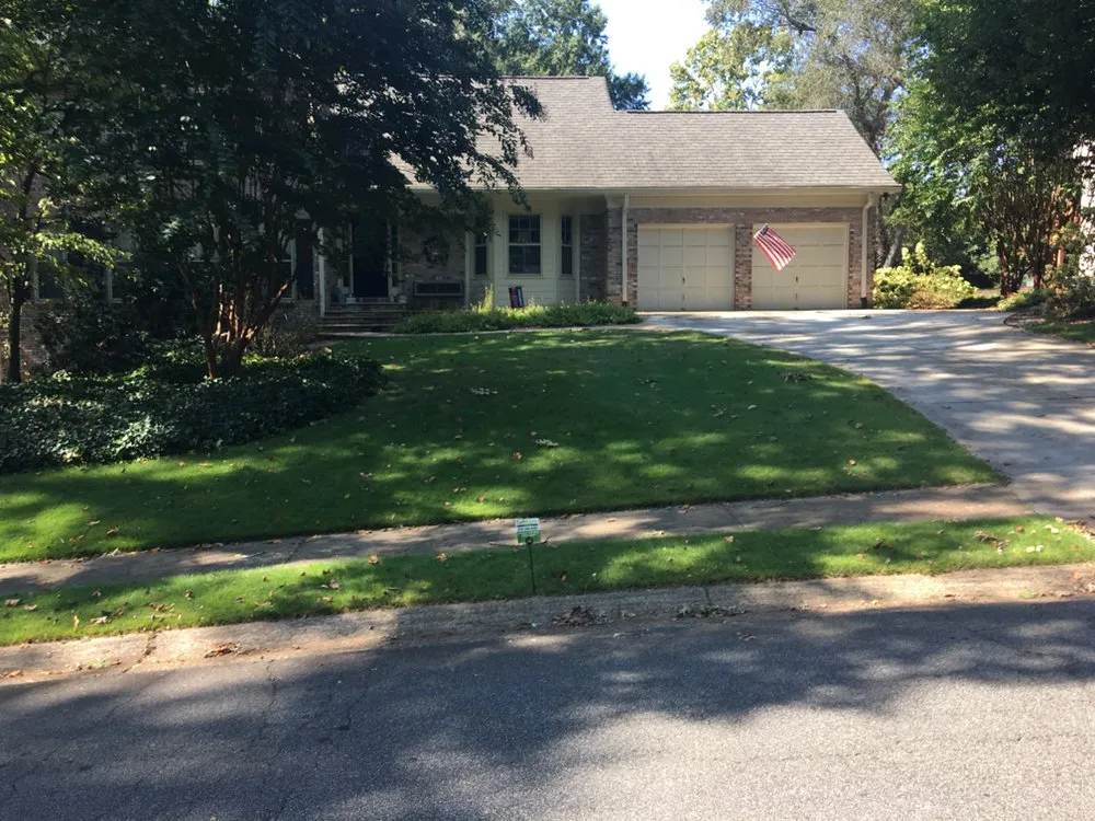 Affordable garden landscaping in Buford, GA - Turf Maxx Lawn Care