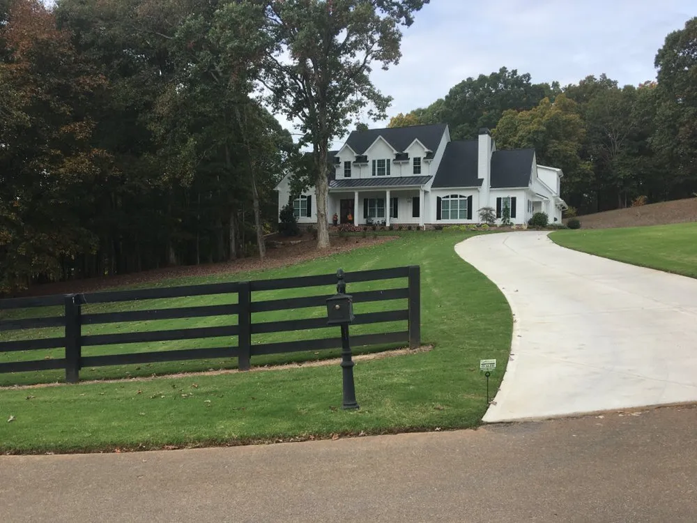 Reliable yard cleanup service for beautiful yards across Buford, GA - Turf Maxx Lawn Care