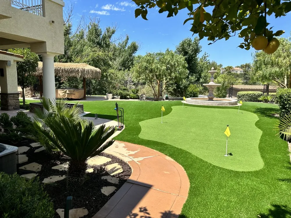 Reliable garden landscaping for year-round maintenance across Fullerton, CA - Turf N Go