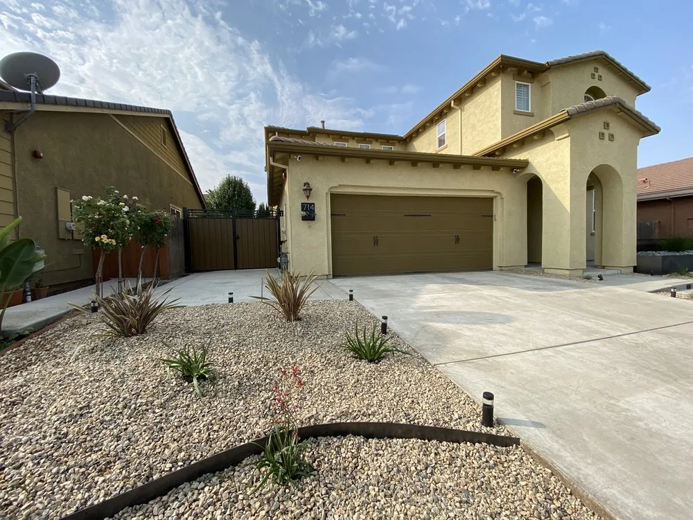 Local residential landscaping in Tracy, CA - Turf-N-Tree