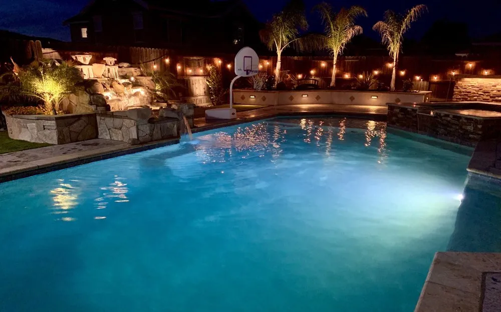 Local garden landscaping in Tracy, CA - Turf-N-Tree