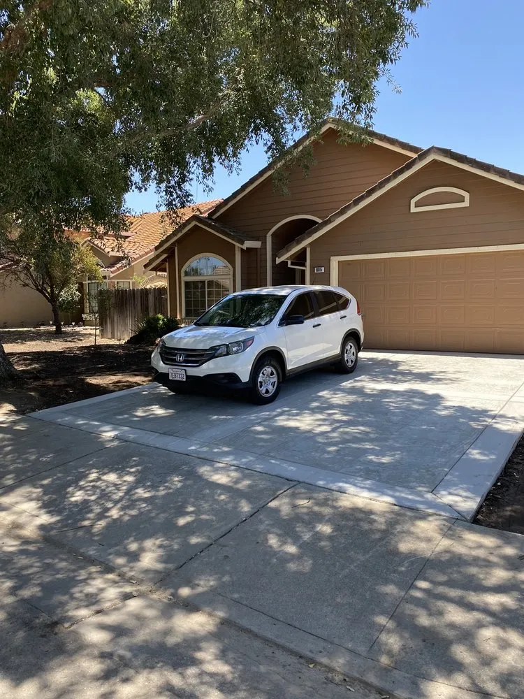 Local landscape installation in Tracy, CA - Turf-N-Tree