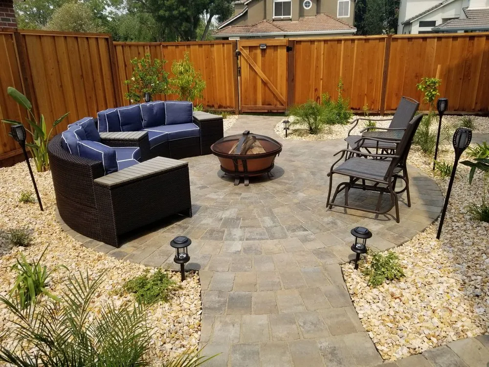 Affordable yard maintenance in Tracy, CA by Turf-N-Tree