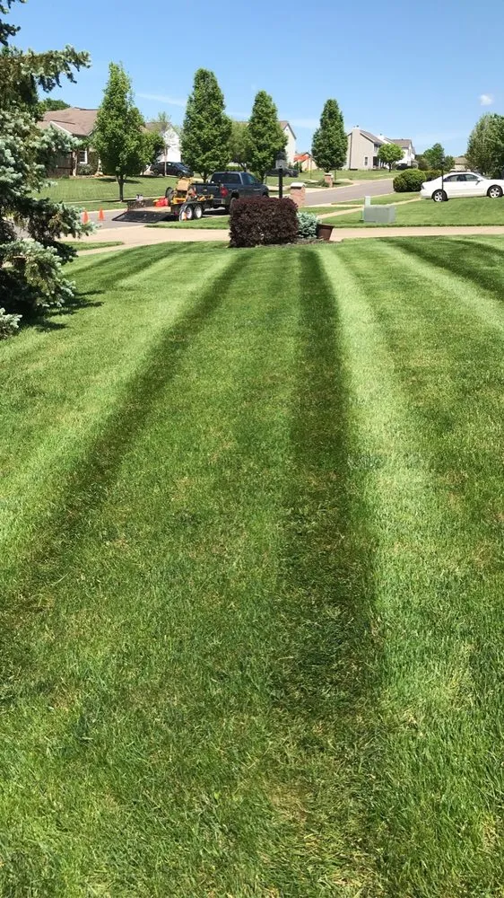 Top-rated lawn mowing service experts serving Kent, OH - Turf Pro Landscaping
