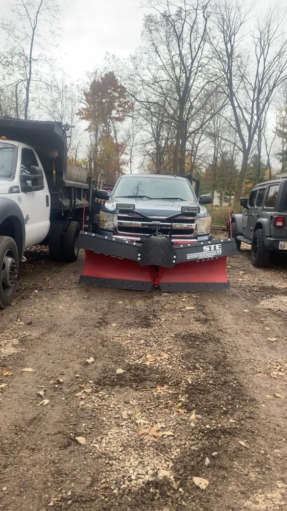 Top-rated yard cleanup service experts serving Kent, OH - Turf Pro Landscaping