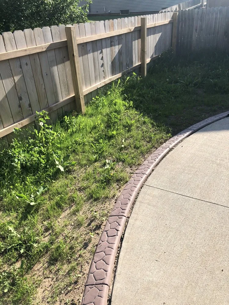 Top-rated yard cleanup service experts serving Green Bay, WI - Turf Pro Lawncare & Snow Removal