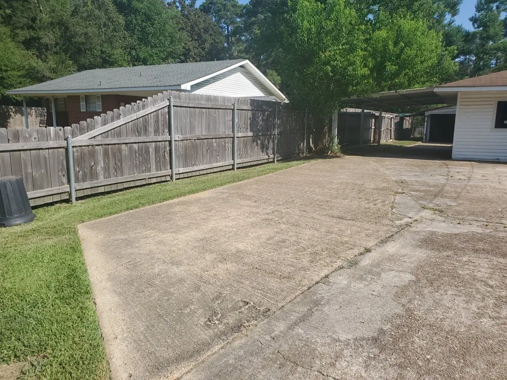 Affordable lawn mowing service for beautiful yards across Pineville, LA - Turf Pro's Lawn Care