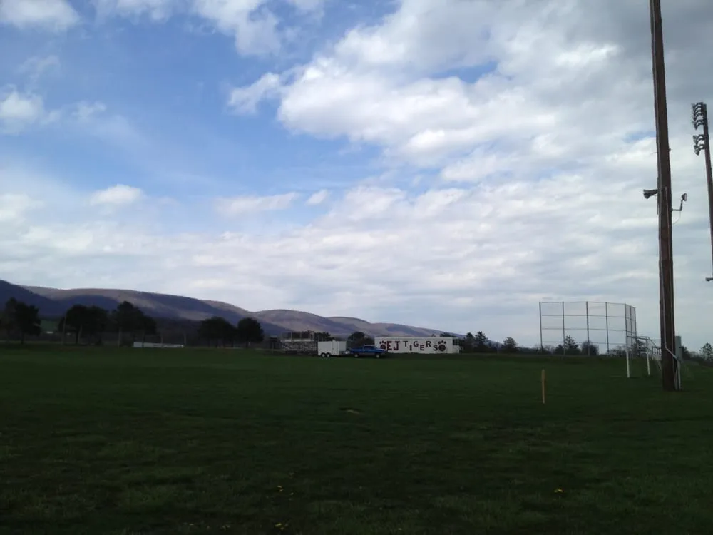 Trusted landscape design with custom design in Middleburg, PA by Turf Ranger