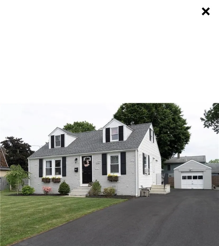 Custom landscaping services for beautiful yards in Scituate, RI by Turf Scape