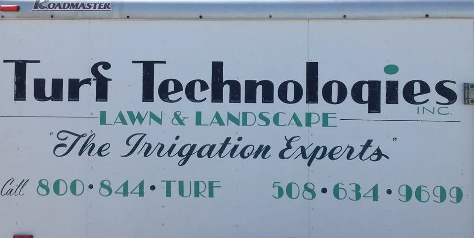 Professional lawn care service in Uxbridge, MA - Turf Technologies