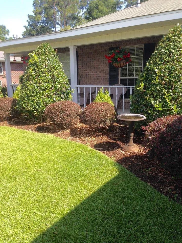 Top-rated lawn mowing service experts serving Cantonment, FL - Turf Tenders Lawn Service