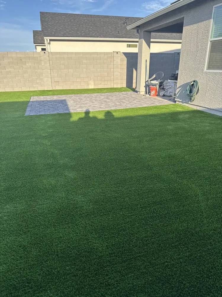 Custom lawn mowing service experts serving Mesa, AZ - Turf Time AZ