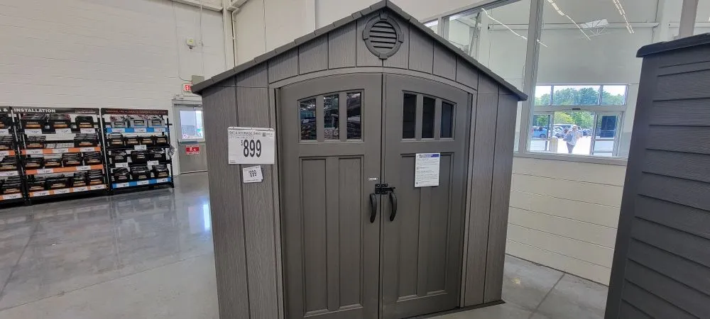 Professional outdoor landscaping for beautiful yards in Fountain Hill, PA by Turf Titans