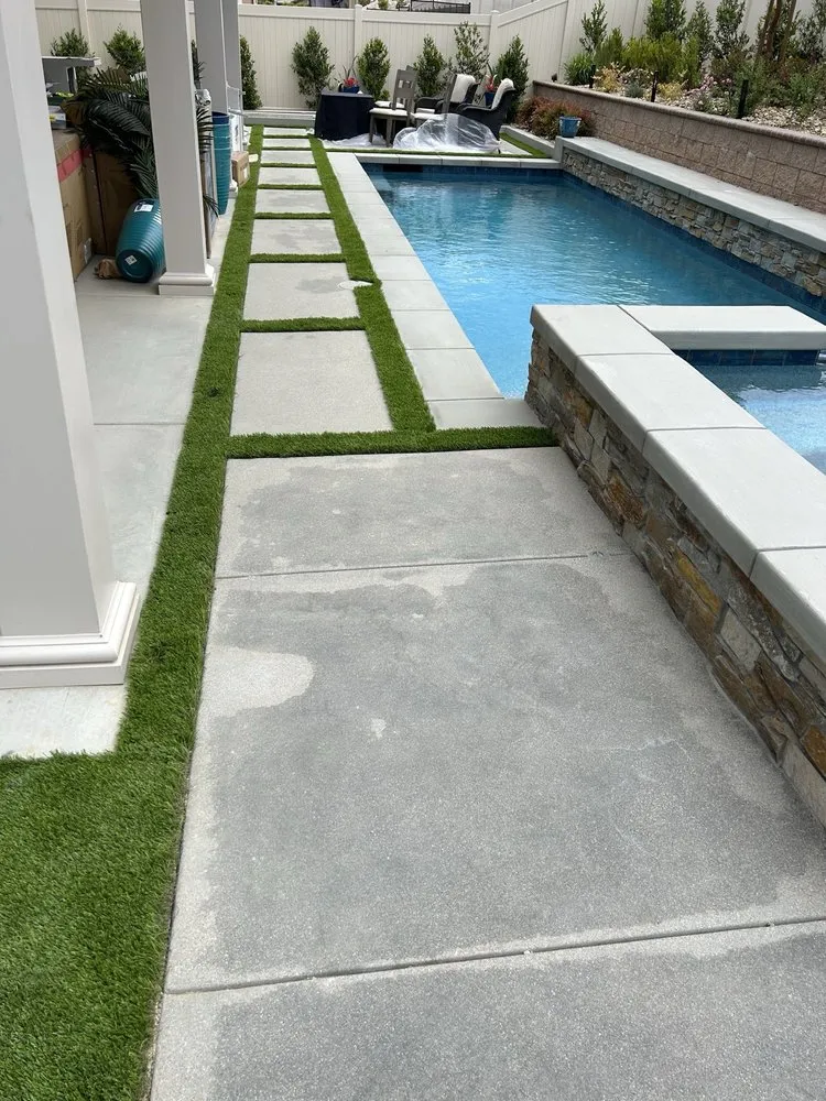 Trusted lawn mowing service for homes in Pomona, CA by Turf World