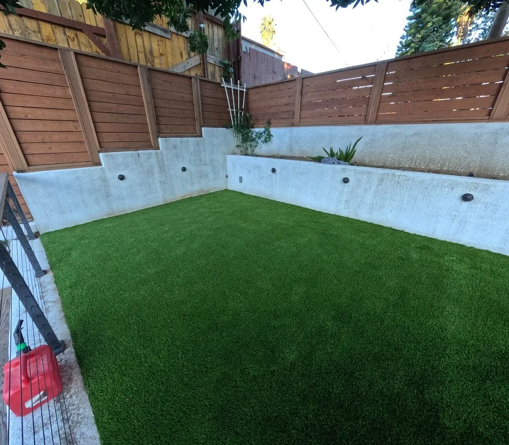 Local lawn care service with custom design in Beverly Hills, CA by TurfCity