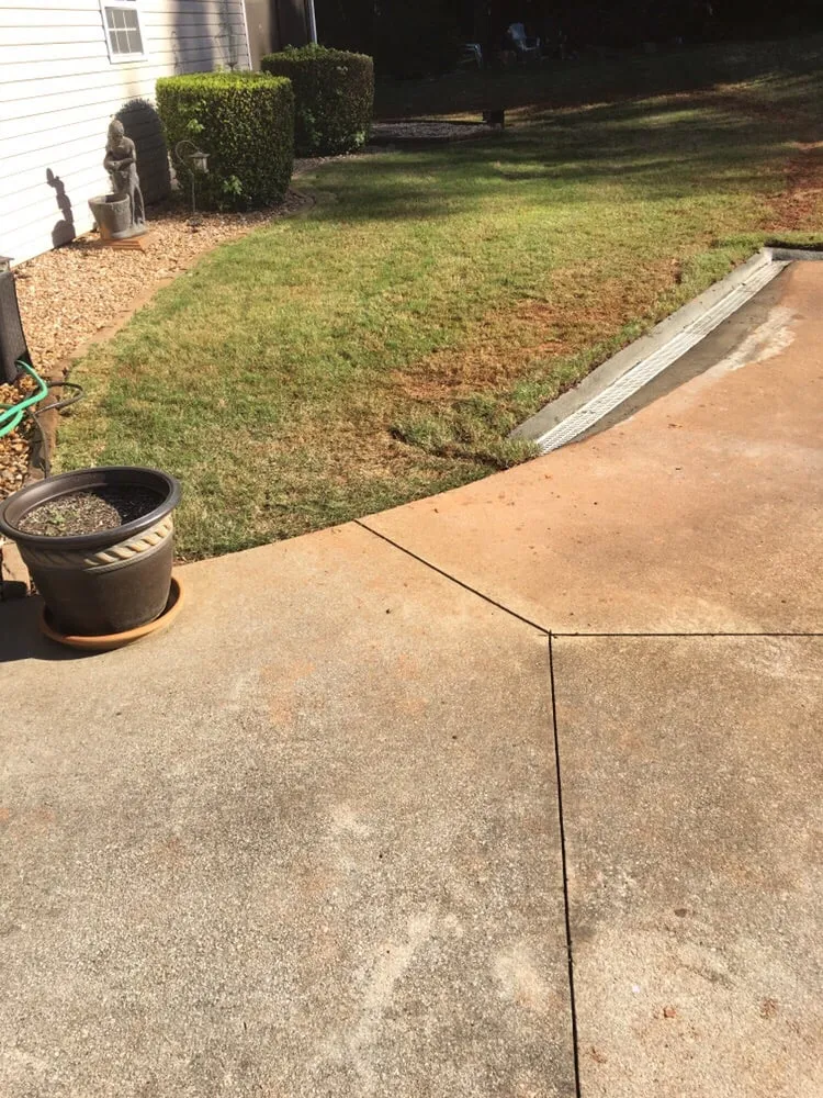 Custom landscaping services for homes in Loganville, GA by TurfCreek