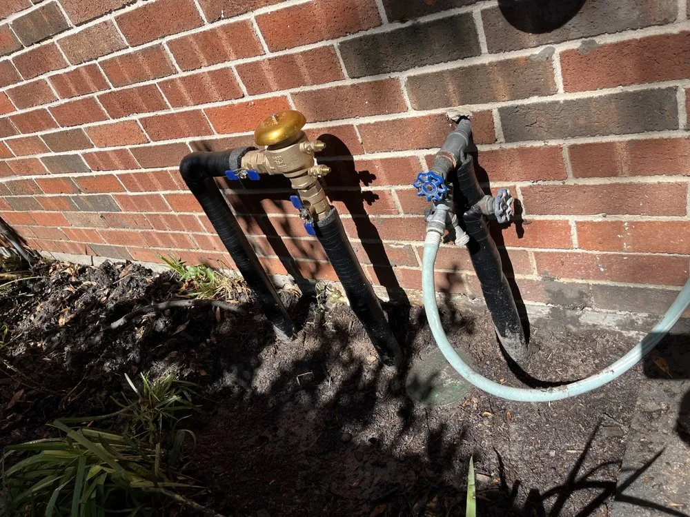 Reliable outdoor landscaping experts serving Houston, TX - Turfcure