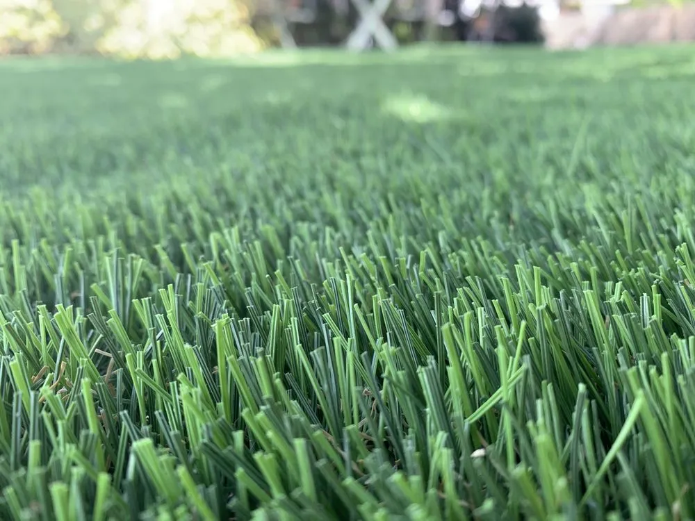 Local yard maintenance in Pompano Beach, FL - TurfGrass Artificial Solutions