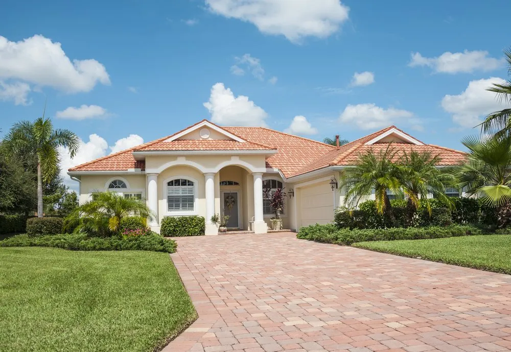 Affordable lawn mowing service in Sanford, FL - Turfmaster Lawn and Ornamental Care