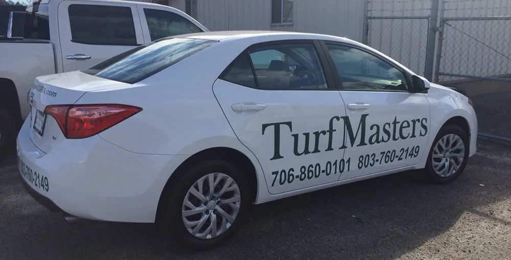 Top-rated lawn mowing service experts serving Augusta, GA - TurfMasters of Augusta