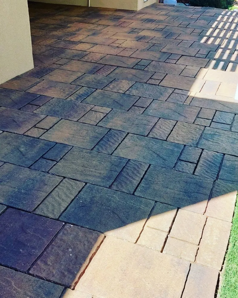 Custom lawn mowing service in Albuquerque, NM by Turfscapes Abq