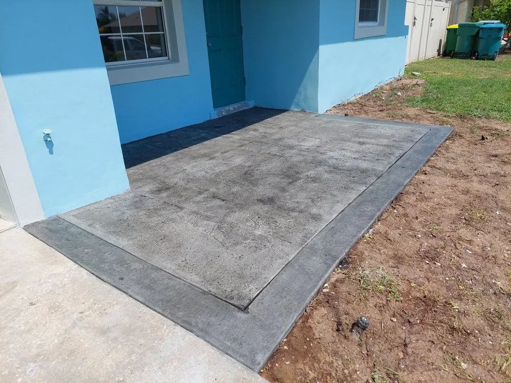 Custom lawn care service with custom design across Cocoa West, FL - Turfscapes Construction & Landscaping