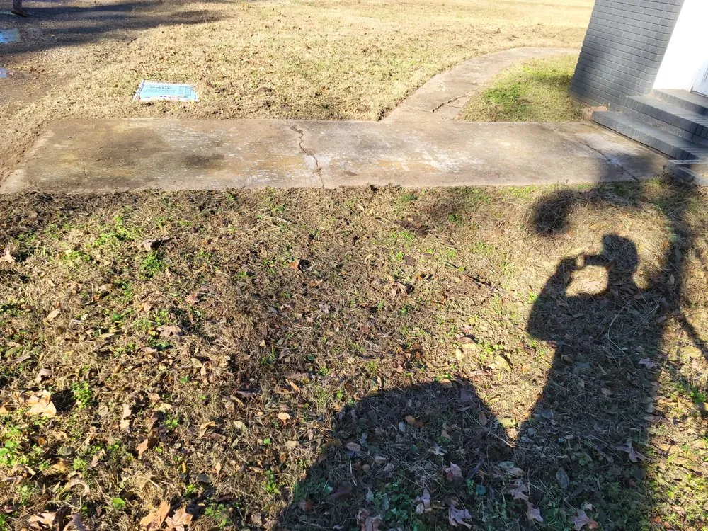 Reliable lawn care service in Russellville, AR - Turfside Lawncare