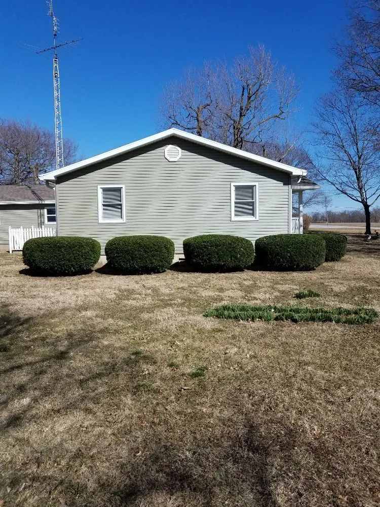 Professional residential landscaping in Marion, IN - Turftyme Lawn Care & Fertilization