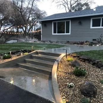 Expert garden landscaping for beautiful yards in Auburn, CA by Turiace Landscaping