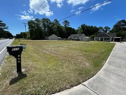 Affordable yard cleanup service in Sneads Ferry, NC - Turkey Creek Lawn Care