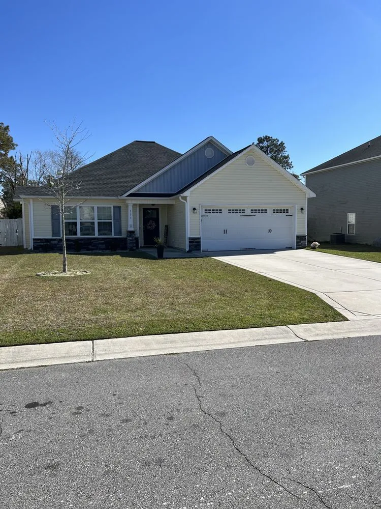 Local residential landscaping for beautiful yards in Sneads Ferry, NC by Turkey Creek Lawn Care