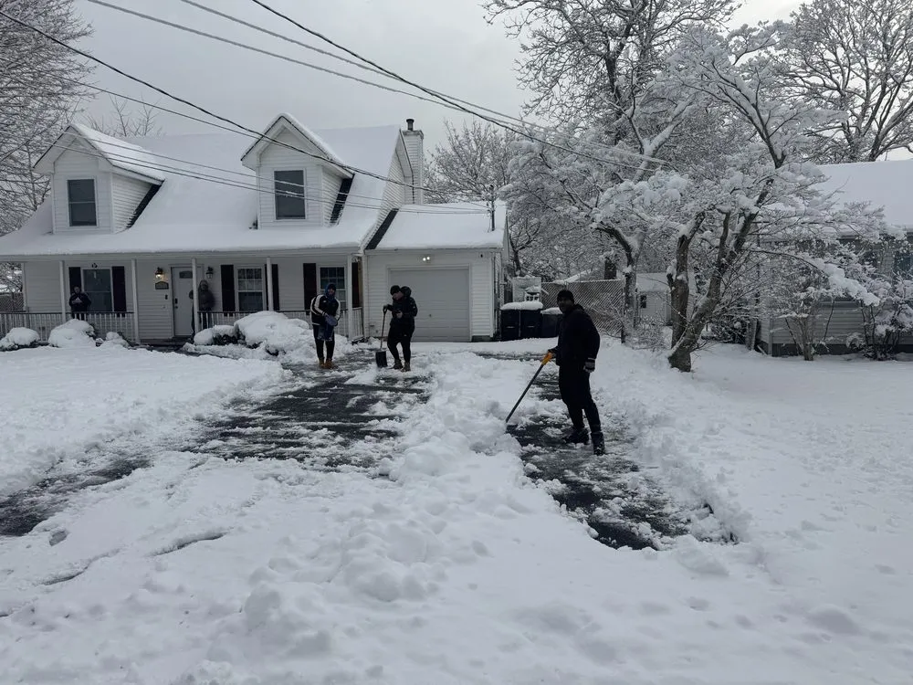 Local yard cleanup service near you in Shirley, NY by Turn Up Ur Lawns