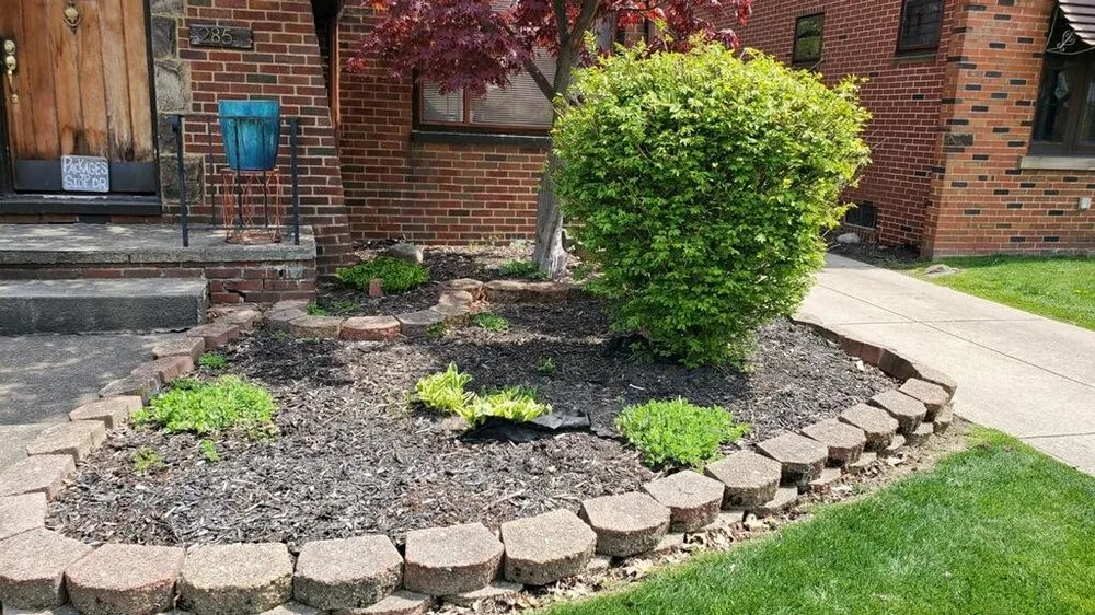 Custom lawn care service for year-round maintenance across Cleveland, OH - Turner Landscaping