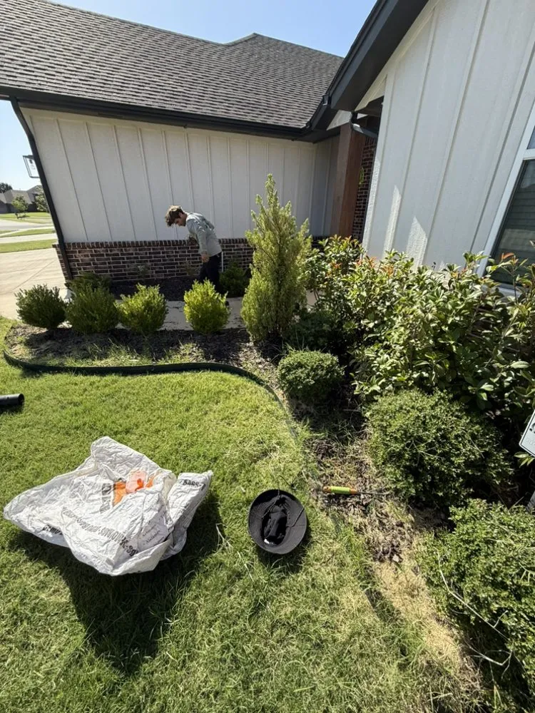 Trusted yard cleanup service in Oklahoma City, OK by Turner Lawn & Landscaping
