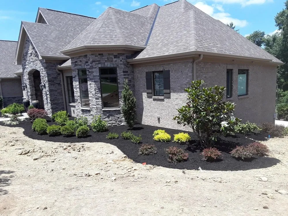 Expert lawn care service in Edgewood, KY - Turner lawn care and landscaping