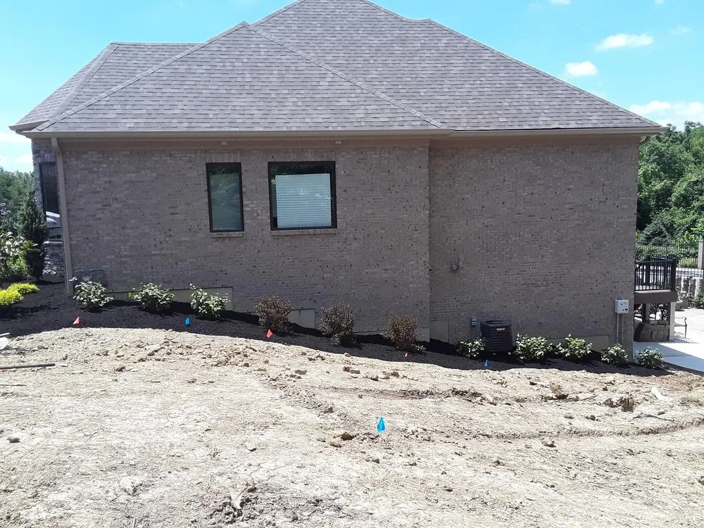 Custom landscaping services experts serving Edgewood, KY - Turner lawn care and landscaping