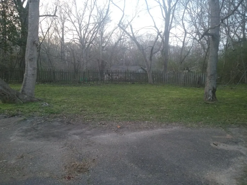 Trusted garden landscaping experts serving Utica, MS - Turner Lawn Care