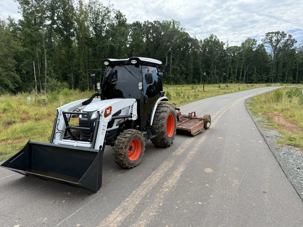 Custom landscaping services for homes in Unionville, NC by Turner Site Services