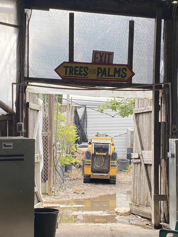 Reliable lawn mowing service in Corpus Christi, TX - Turner's Gardenland