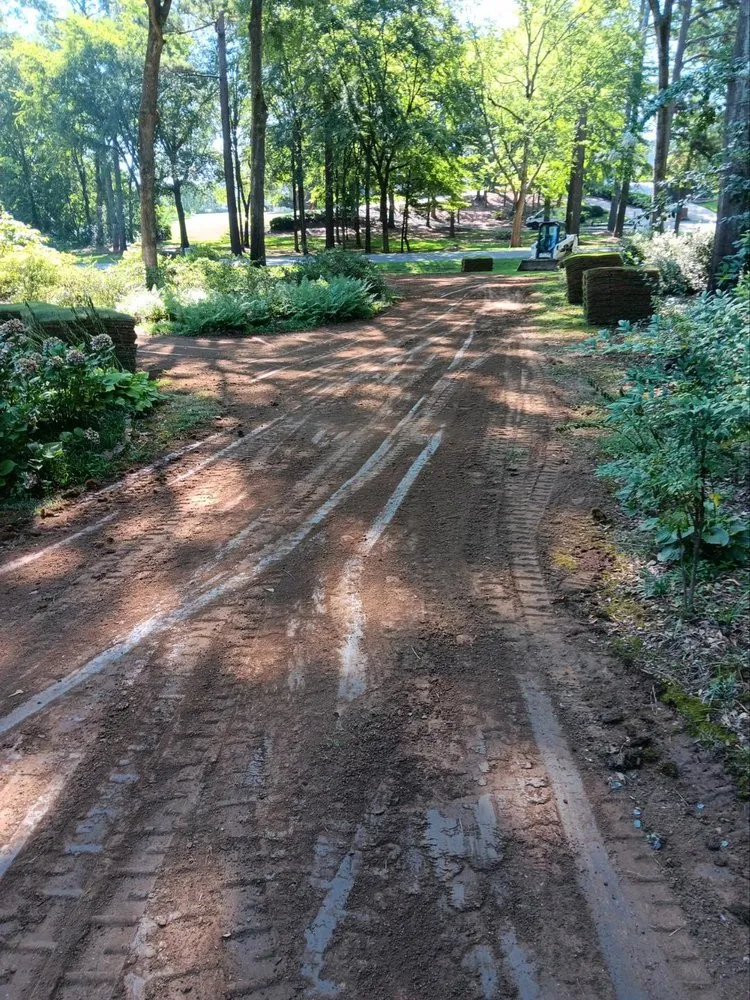 Local yard cleanup service in Lynn Haven, FL - Turner's Lawn & Landscape