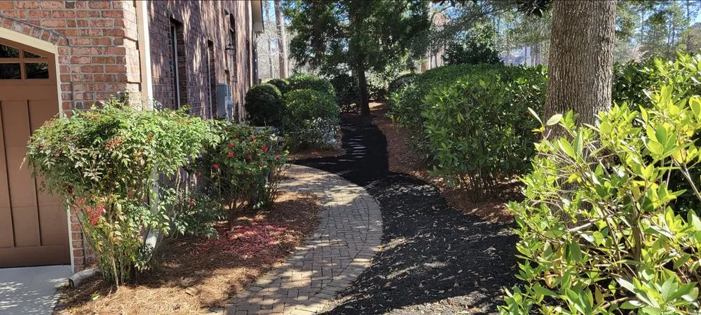 Custom lawn mowing service with custom design in Wilmington, NC by Turner’s Lawn Maintenance