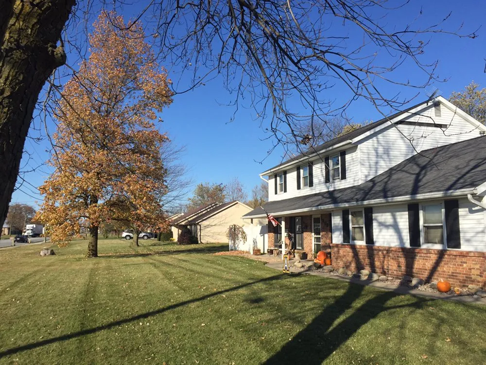 Local yard maintenance in West Unity, OH - Turner's Lawn Service