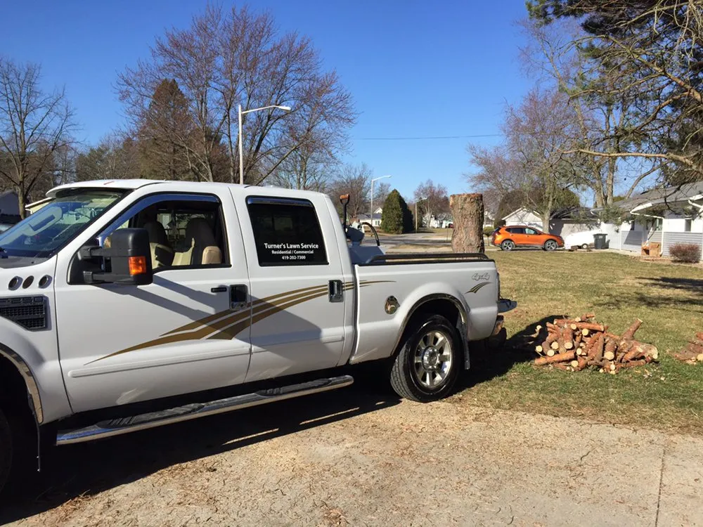Professional residential landscaping experts serving West Unity, OH - Turner's Lawn Service