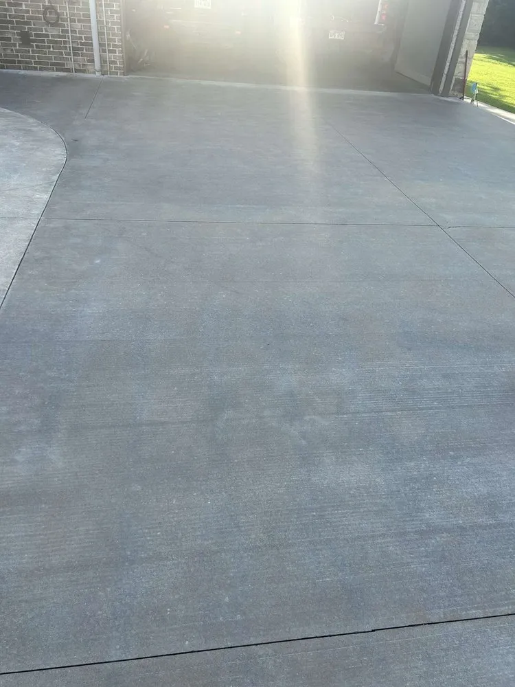 Local landscape design in Mansfield, AR by Turnipseed Custom Cleaning