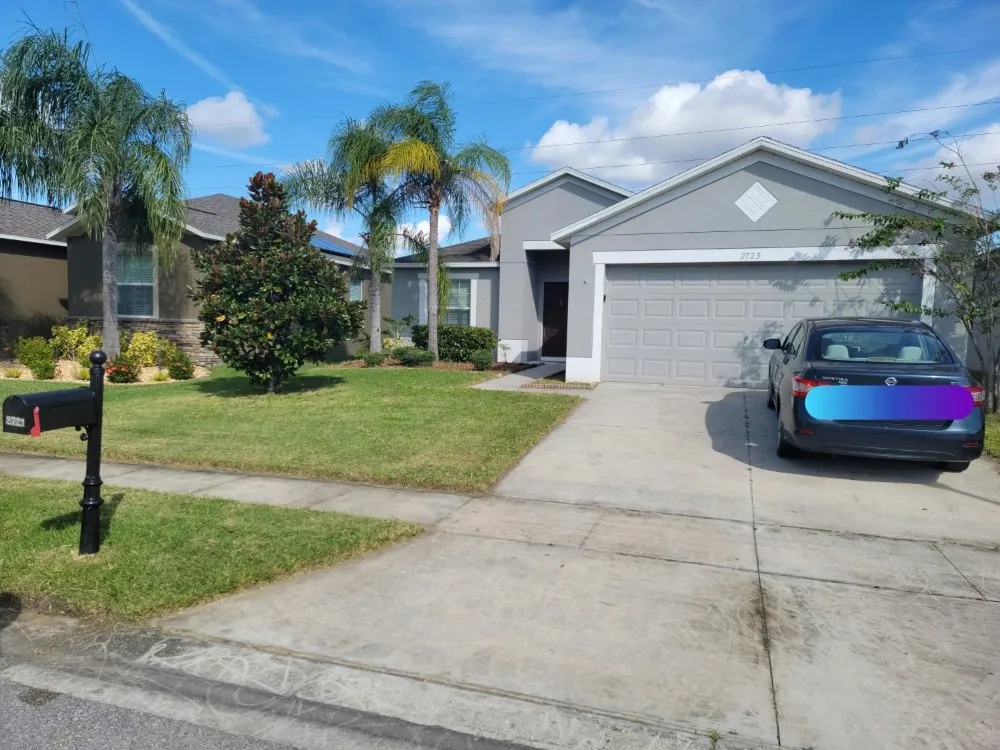 Affordable lawn mowing service in Orlando, FL by Turo Outdoor Care