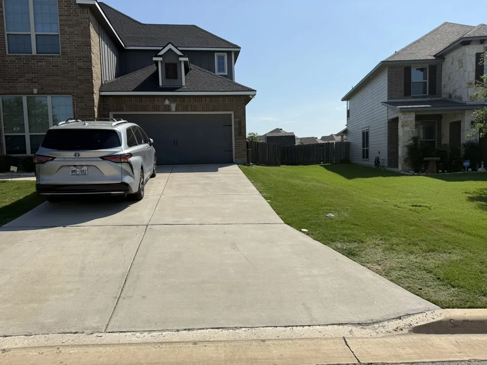 Custom landscape installation in Killeen, TX by Turrell Landscaping