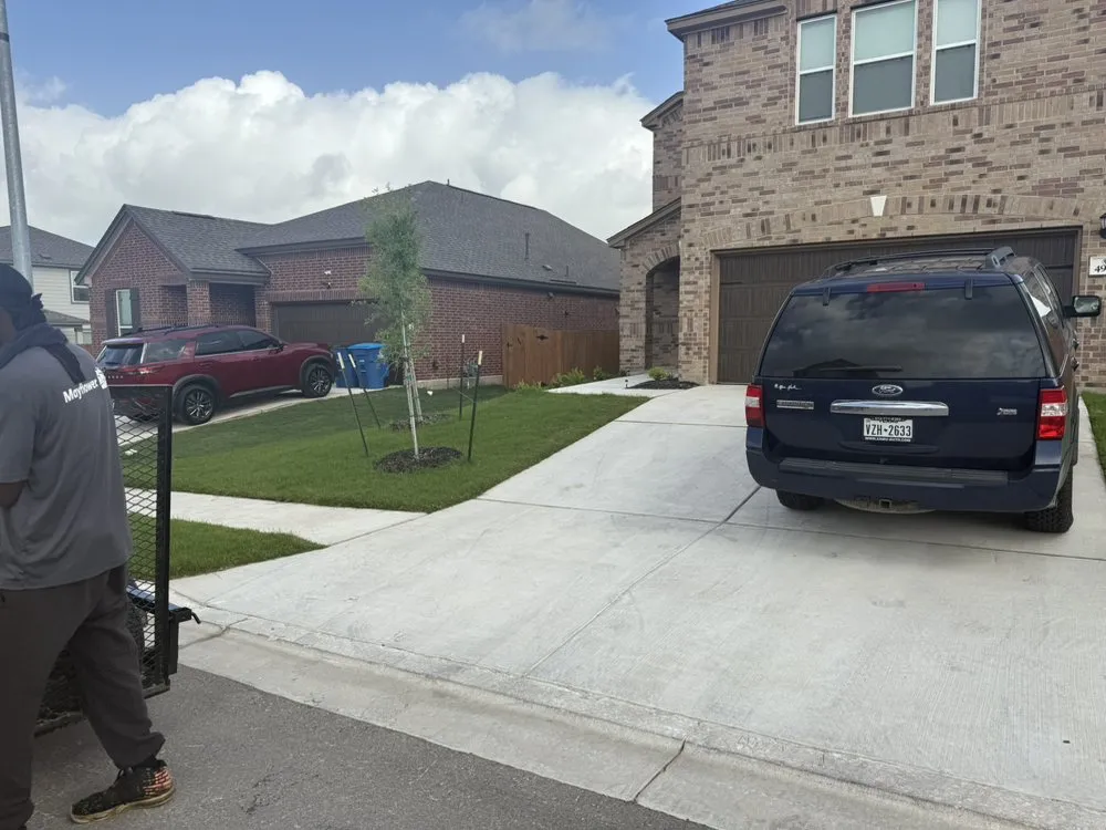Professional yard cleanup service for beautiful yards across Killeen, TX - Turrell Landscaping