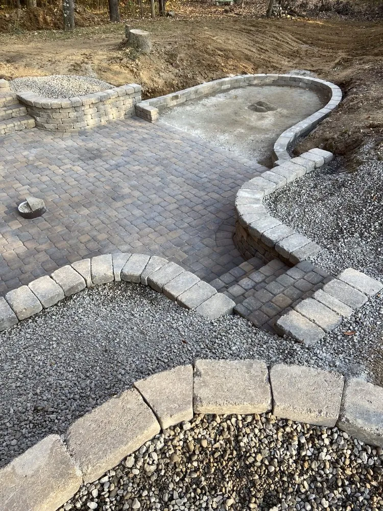 Local landscape installation experts serving Circleville, OH - Turtle’s Mulching Service