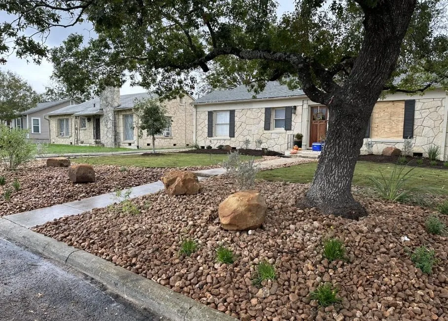 Reliable yard maintenance for beautiful yards across San Antonio, TX - Tuscany Landscaping